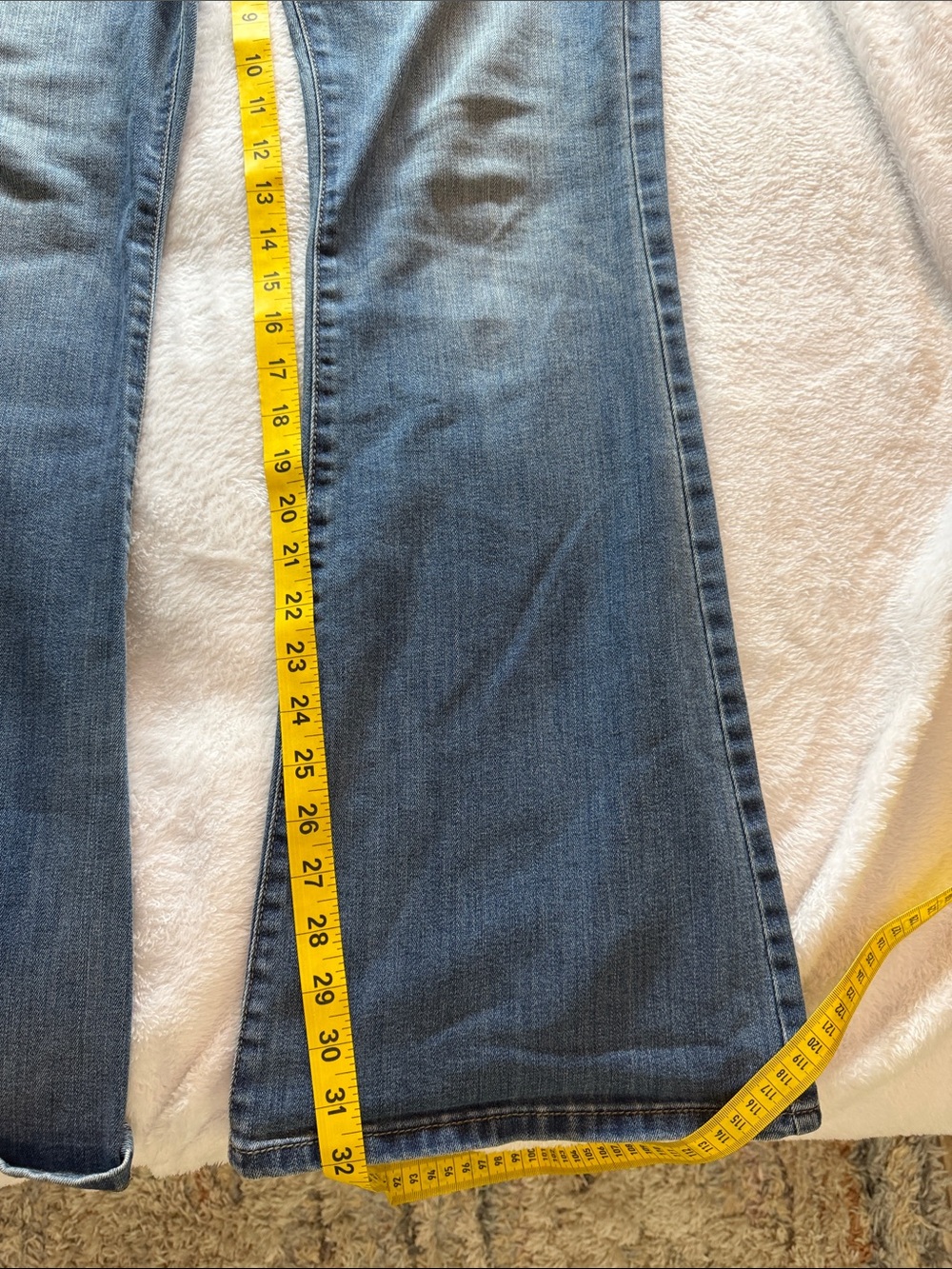 The Limited Flare Jean